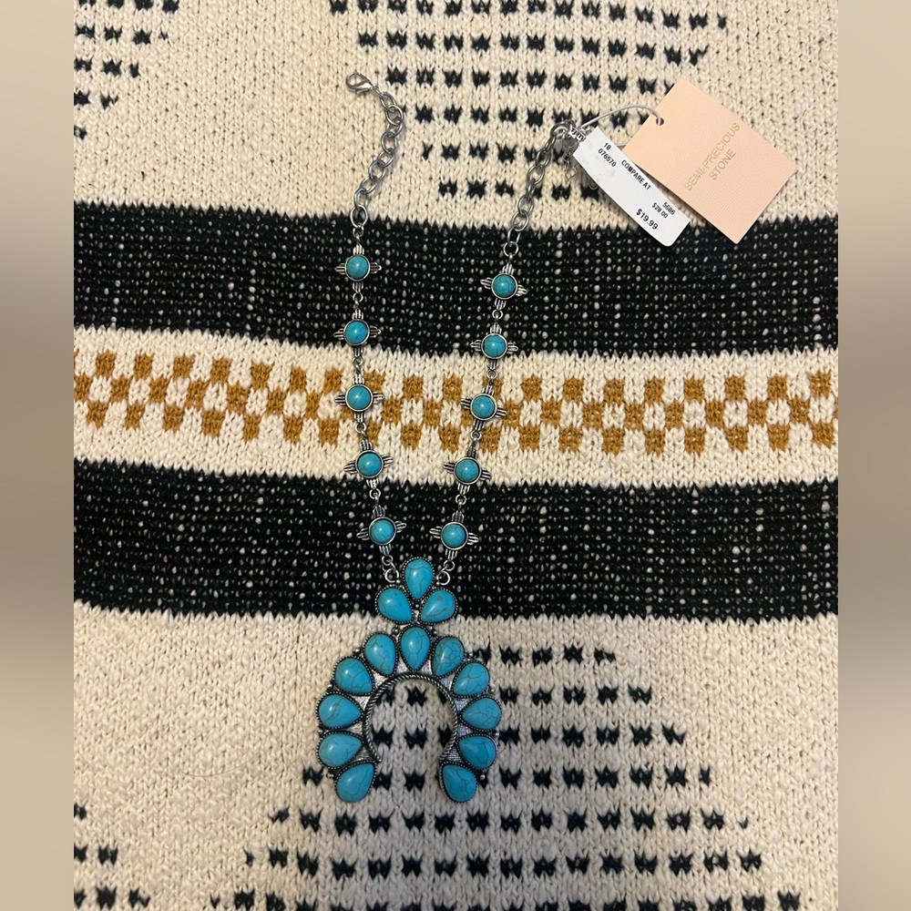 Faux turquoise squash neclace
